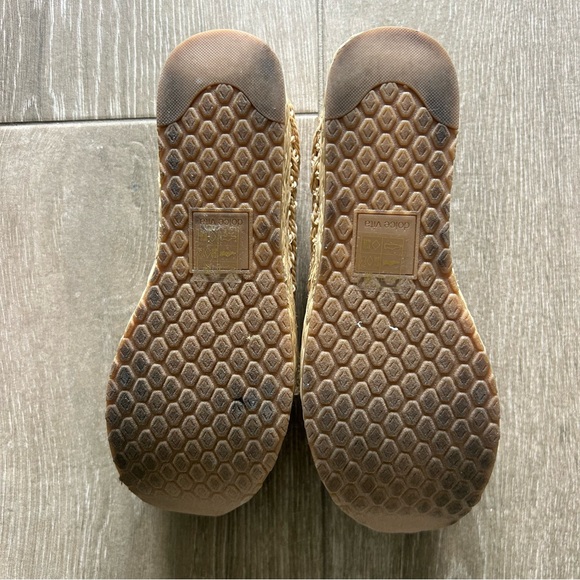 Dolce Vita Woven Beige Loafers with Bow - Picture 4 of 4